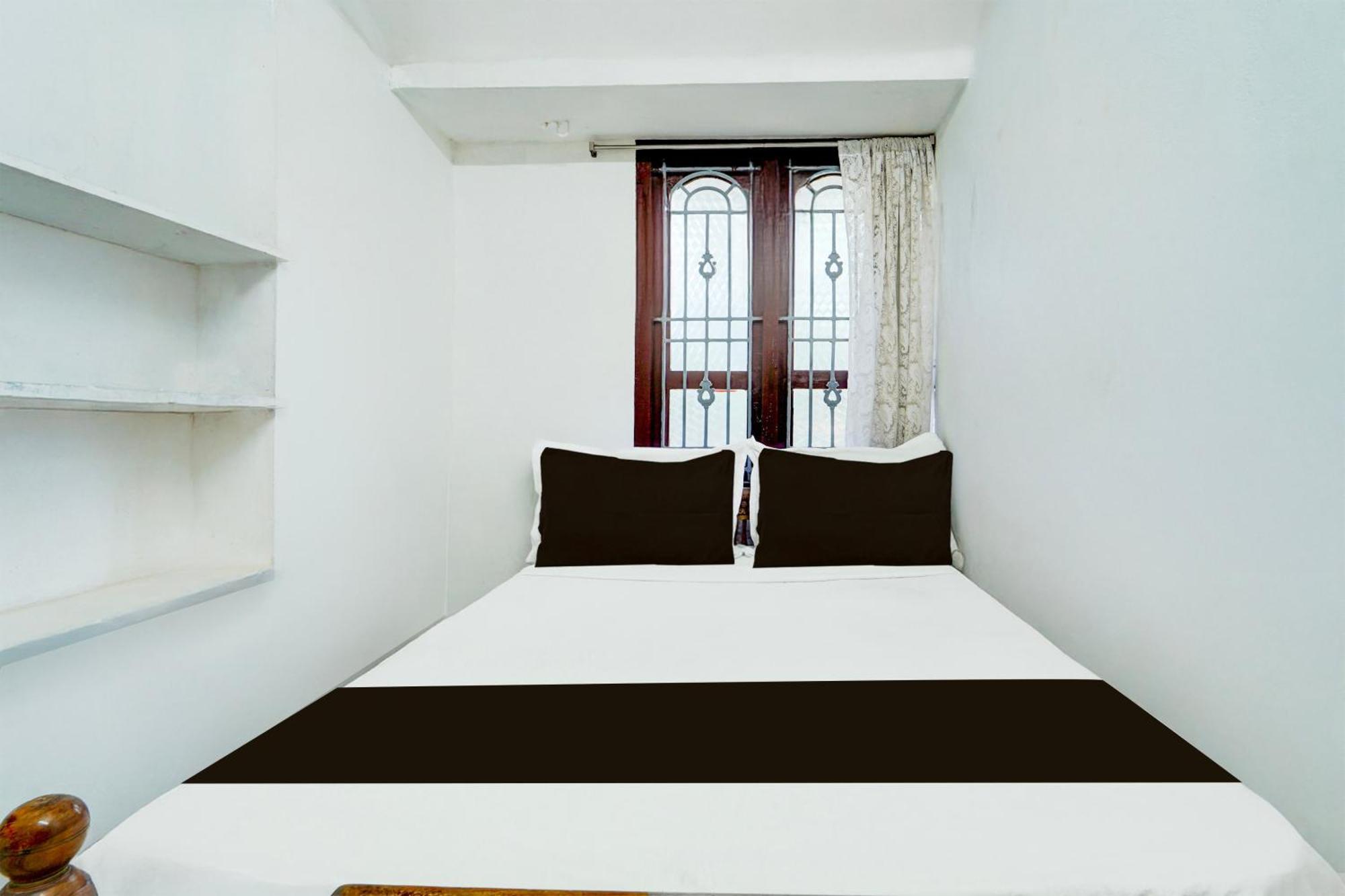 Hotel O Sri Srinivasa Residency カンニヤークマリ エクステリア 写真